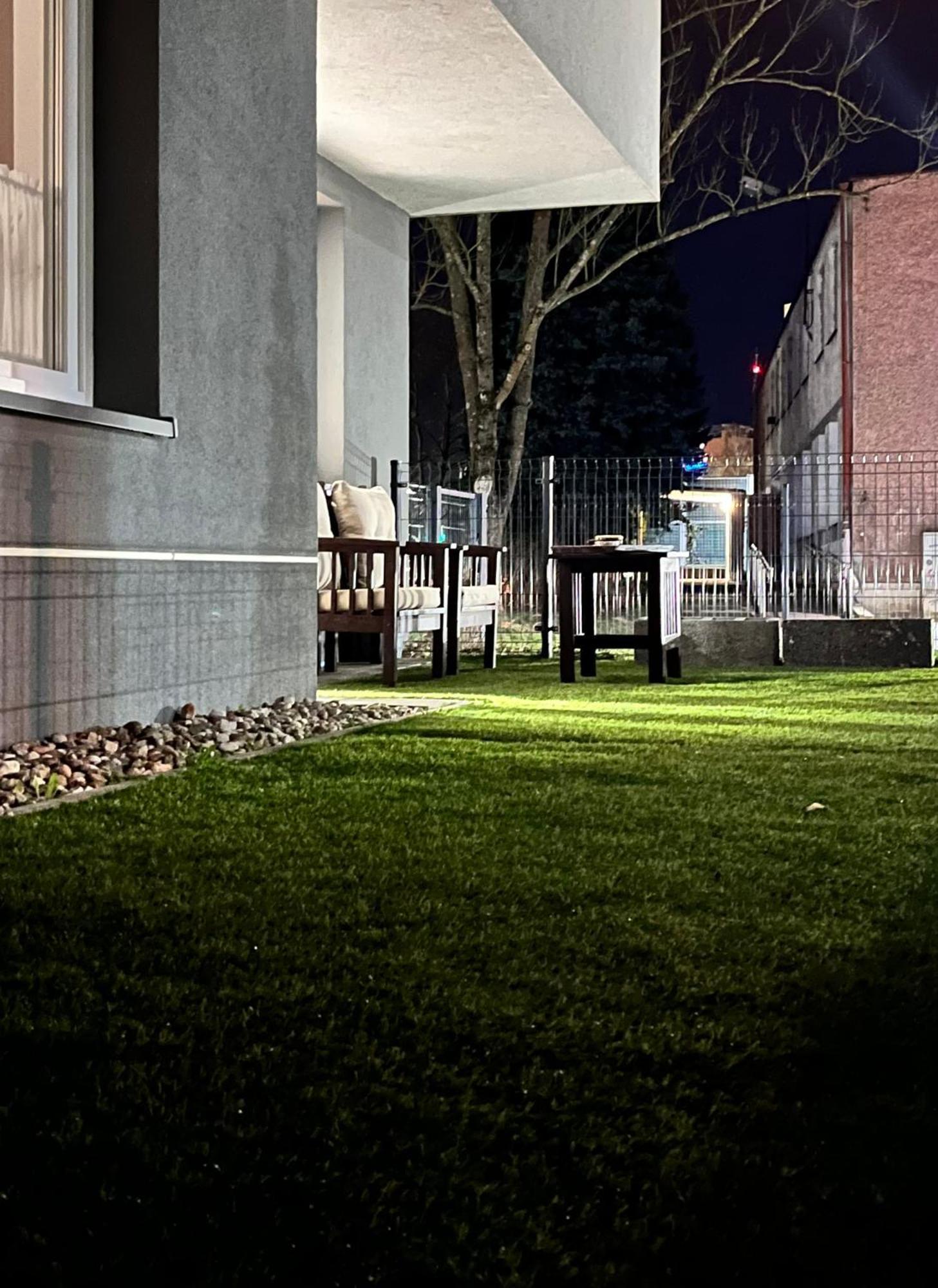 Apartament Przy Obserwatorium&Singielnia Олщин Екстериор снимка
